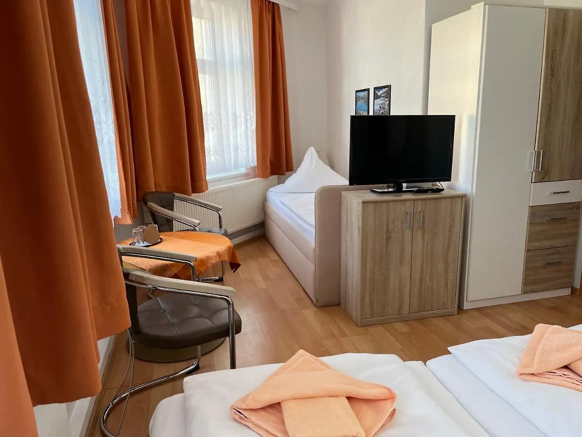 Pension Am Renner Dresden Gasthuis