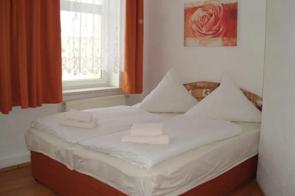 بيت ضيافة Pension Am Renner دريسدن